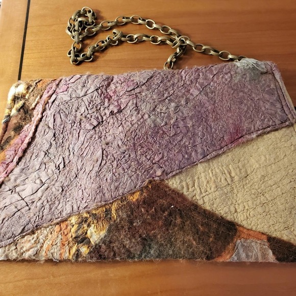 Artisan Handmade, Felted wool, feathers, patchwork shoulder bag, clutch OOAK - Picture 11 of 11